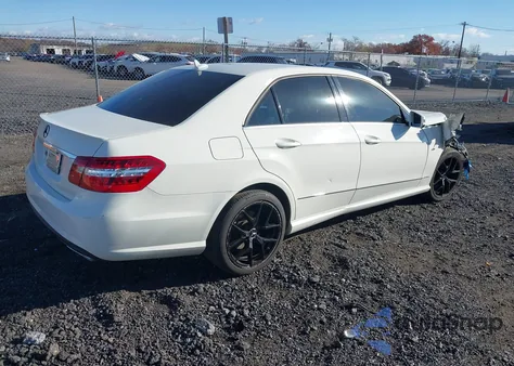 2012 Mercedes-Benz E 350 4Matic z USA, uszkodzony, nr VIN WDDHF8JB9CA540435